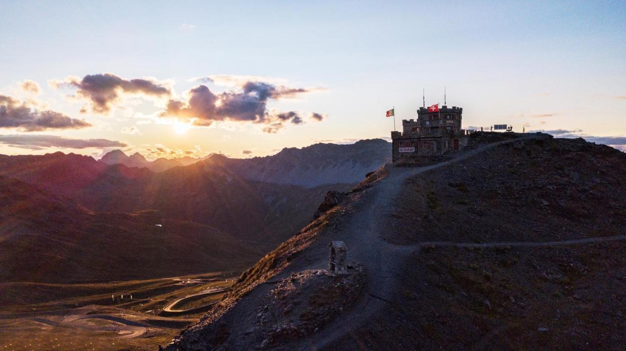 Rifugio Garibaldi Hotel Passo Stelvio Exterior foto