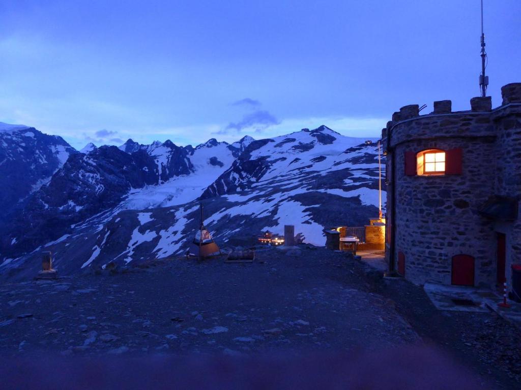 Rifugio Garibaldi Hotel Passo Stelvio Exterior foto